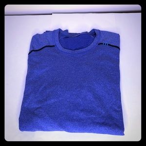 Men’s Blue XL Lululemond Long Sleeve Shirt